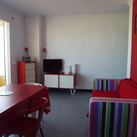 Studio-alcove Avec Balcon Vue Mer, 4 Pers, Centre-ville - Fr-1-750-88 *